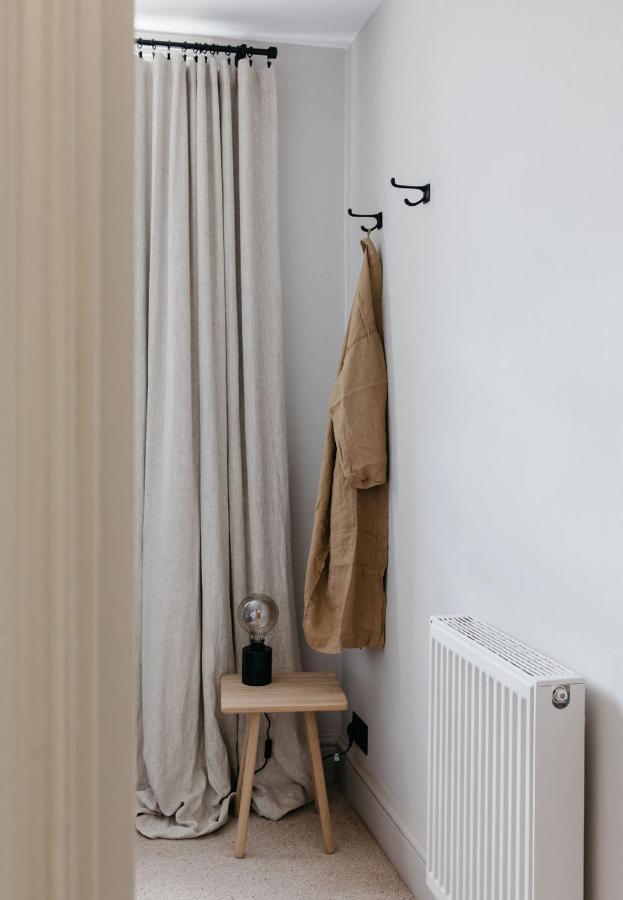 The Curator'S Apartment - Spacious 2 Bedrooms Bath Esterno foto